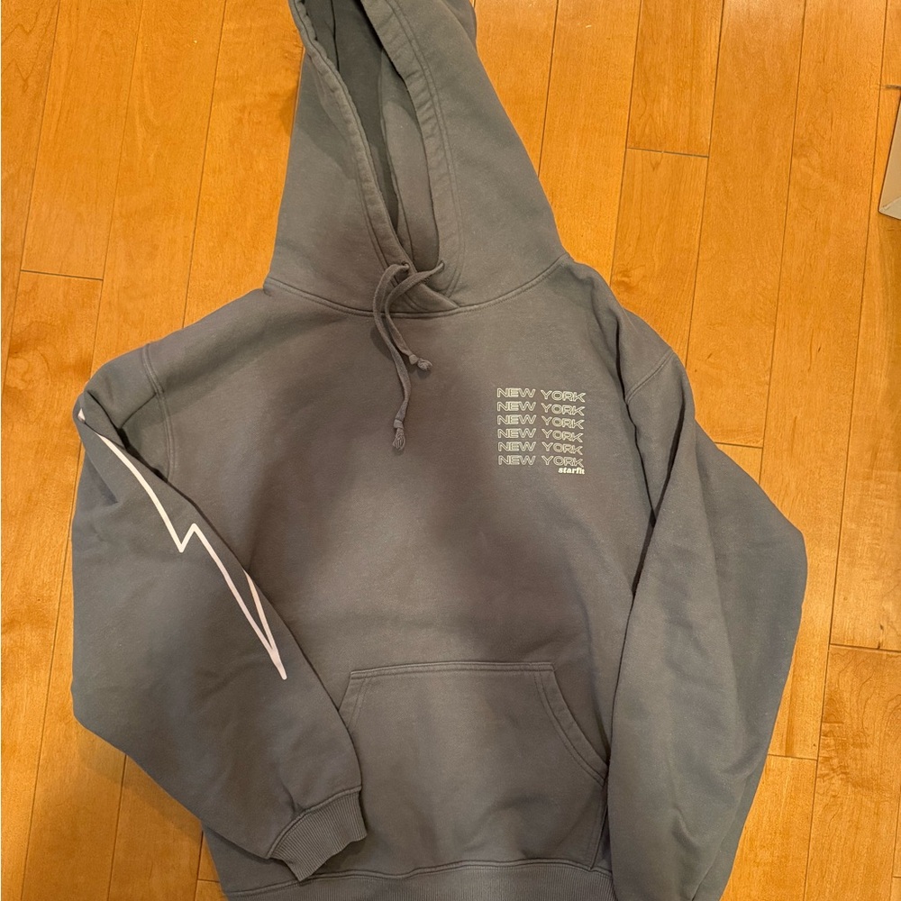 Starfit Grey Hoodie. Size medium, pre-owned, excellent condition.
